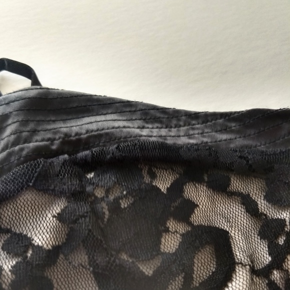 Express Black Lace Top - Picture 5 of 8